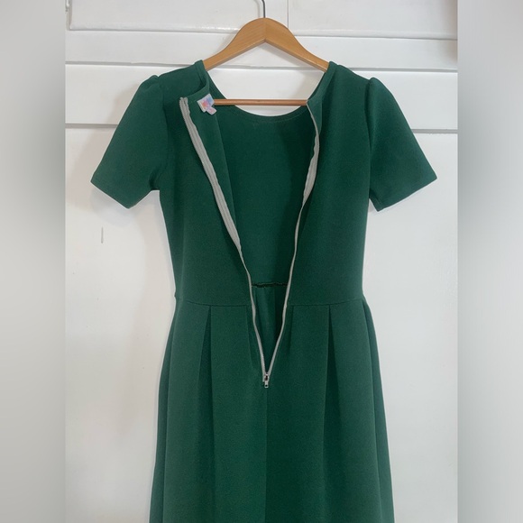 LuLaRoe Casual Dress with pockets. Size small. Green. - Picture 7 of 8
